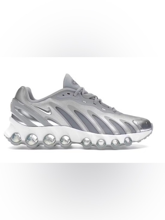 Nike Shoes - Nike Air Max DN8 “Wolf Grey Metallic Silver” Women’s size 10/8.5 Men’s New w/Box